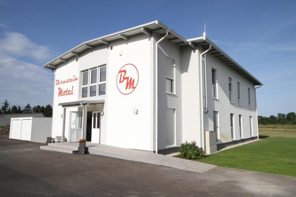 Bernstein-Motel Marchegg Dış mekan fotoğraf
